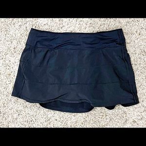 Lululemon Pace Rival tennis run skirt  black  sz 8 regular